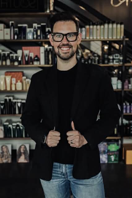 Ray Denny, Mount Juliet, TN hairstylist.